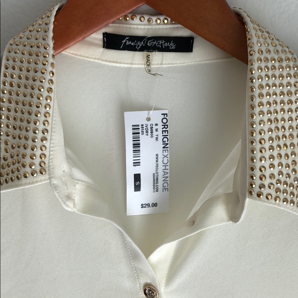 Ivory Sheer Top... - Picture 6 of 6